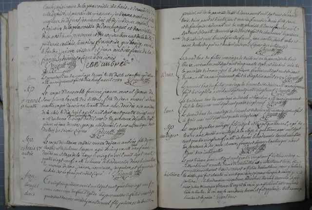 Double page du registre paroissial de 1789 : baptêmes, mariages et sépultures, avec une note en marge consacrée à l'ouverture des États généraux